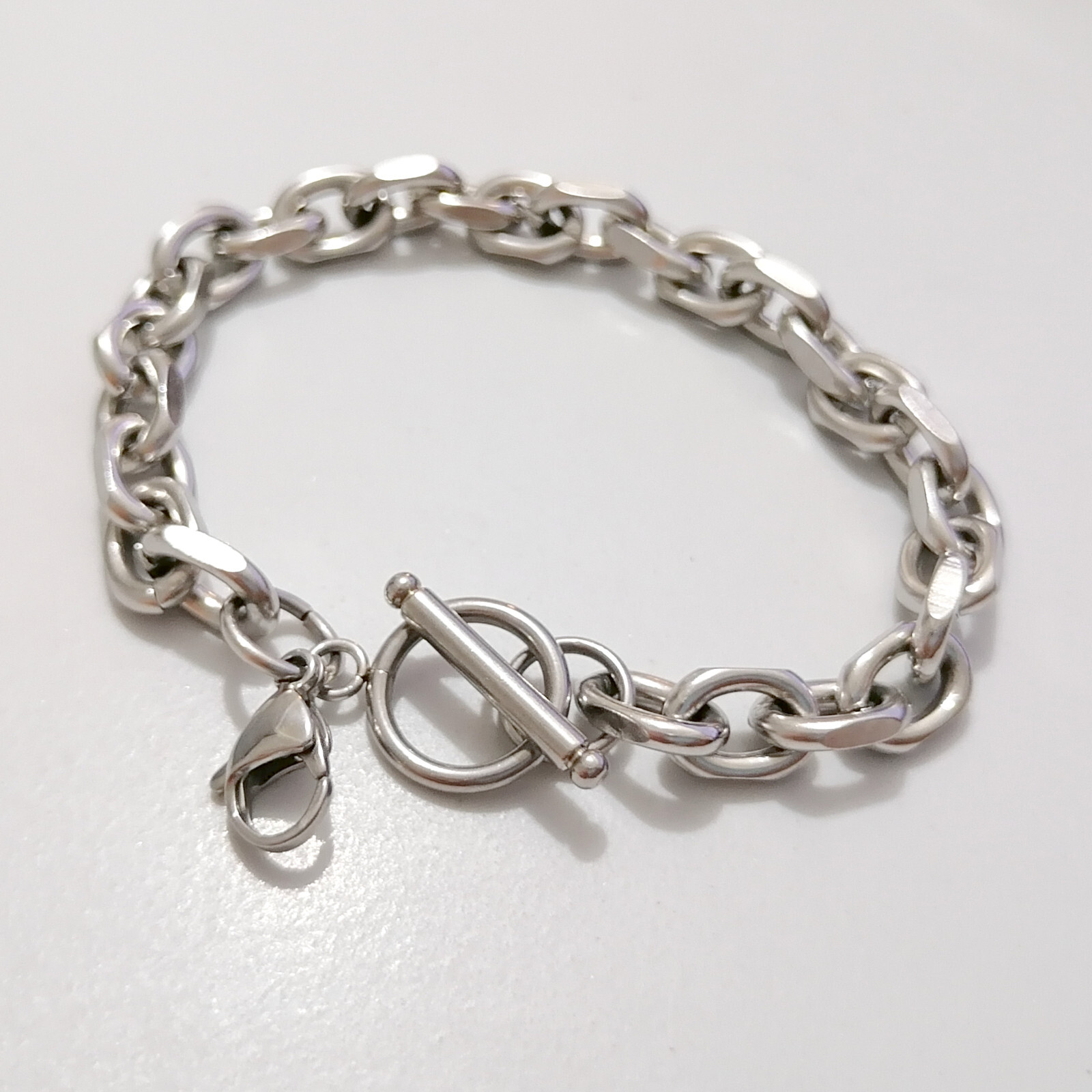 HOT 8mm bracelet S.steel rolo link chain Paired with lobster clasp