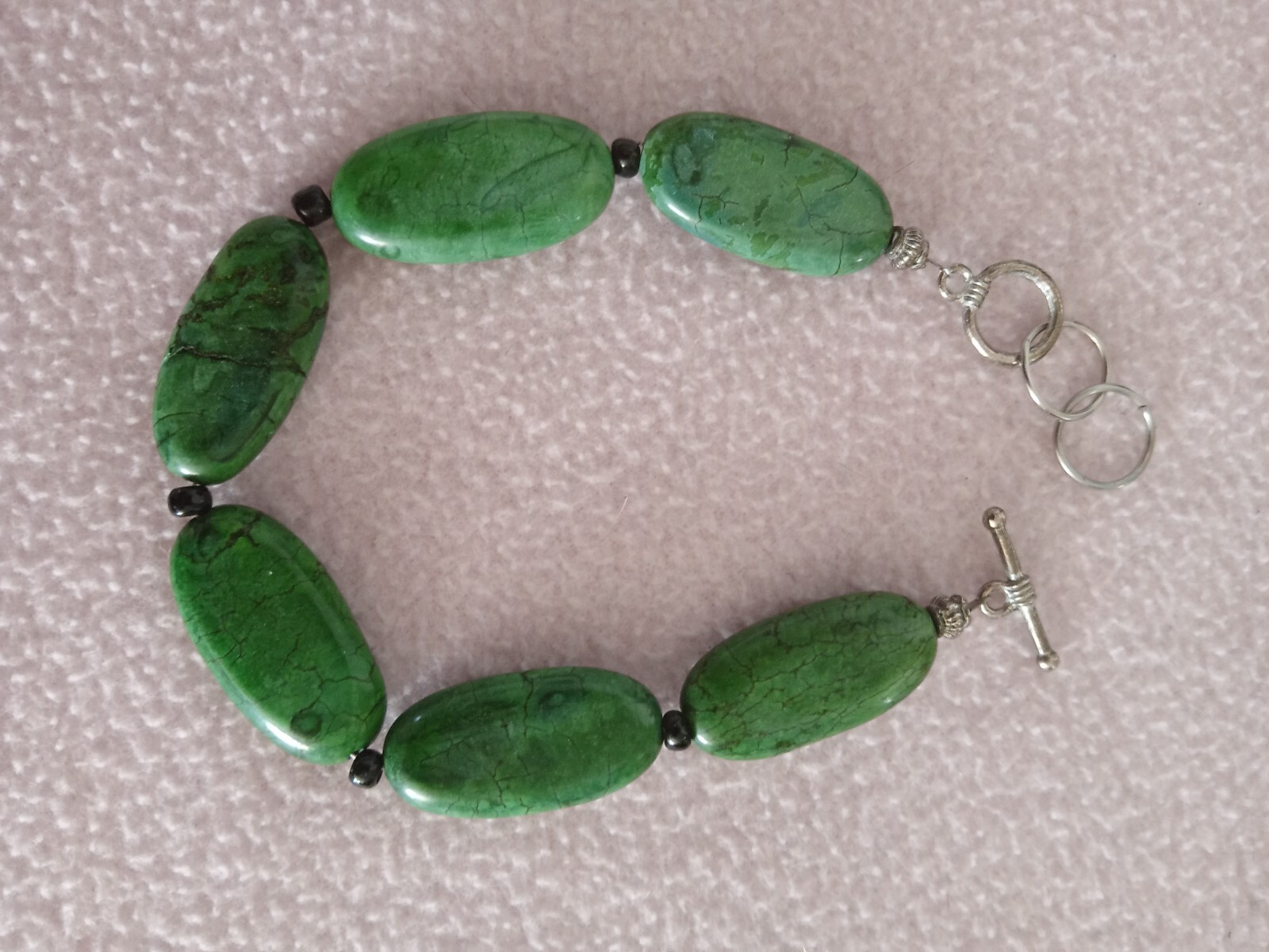 Green Stone Bracelet 9.5 inch