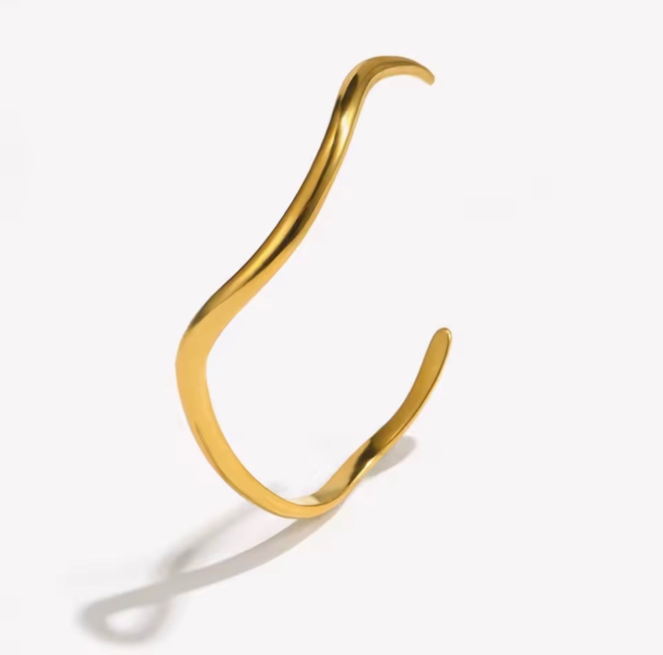 ZARD Wave Open Cuff Bracelet in Gold Vermeil