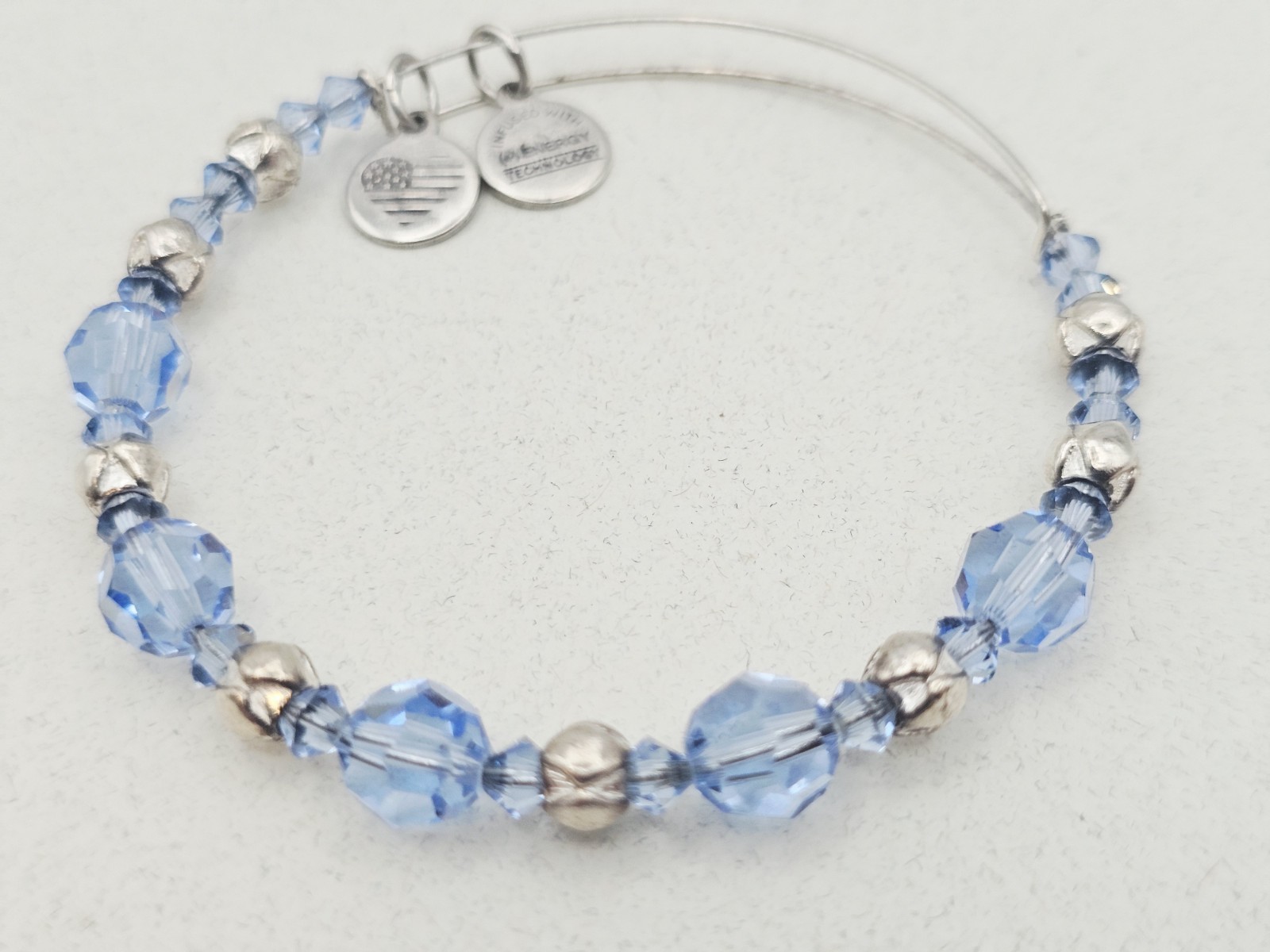 Alex & Ani Silver Blue Lotus Swarovski Beaded Bangle Bracelet ✨️💕