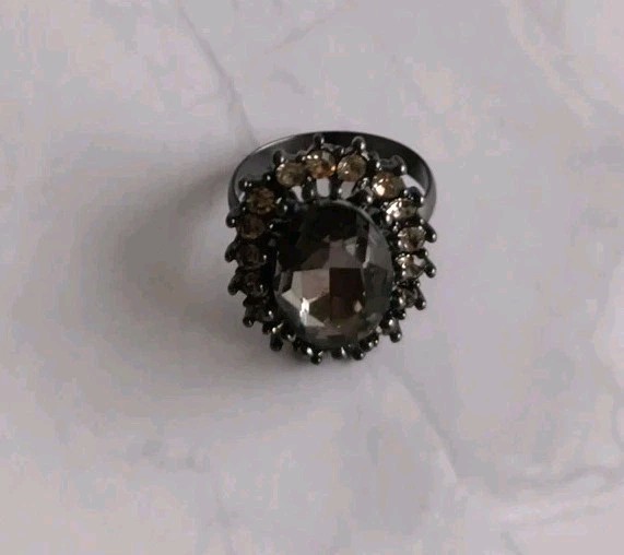 Gun Metal & Grey & Clear Rhinestones Oval Statement Ring UK Size M1/2 VGC