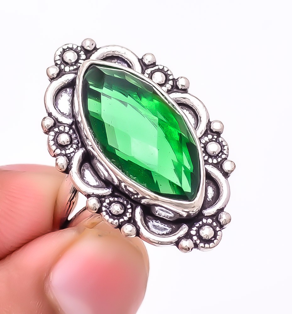 Tsavorite Quartz Gemstone 925 Silver Plated Jewelry Ring s.8 T2753