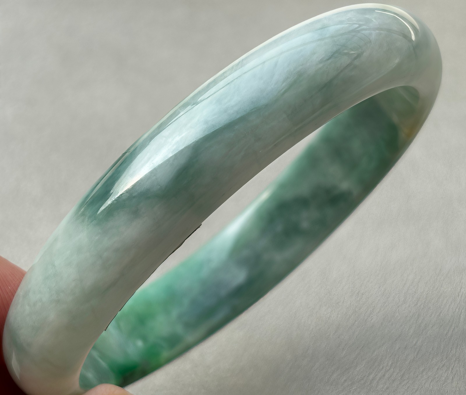 59mm Natural Green Jadeite Jade Bracelets Burma Emerald Jade Bracelet Bangle