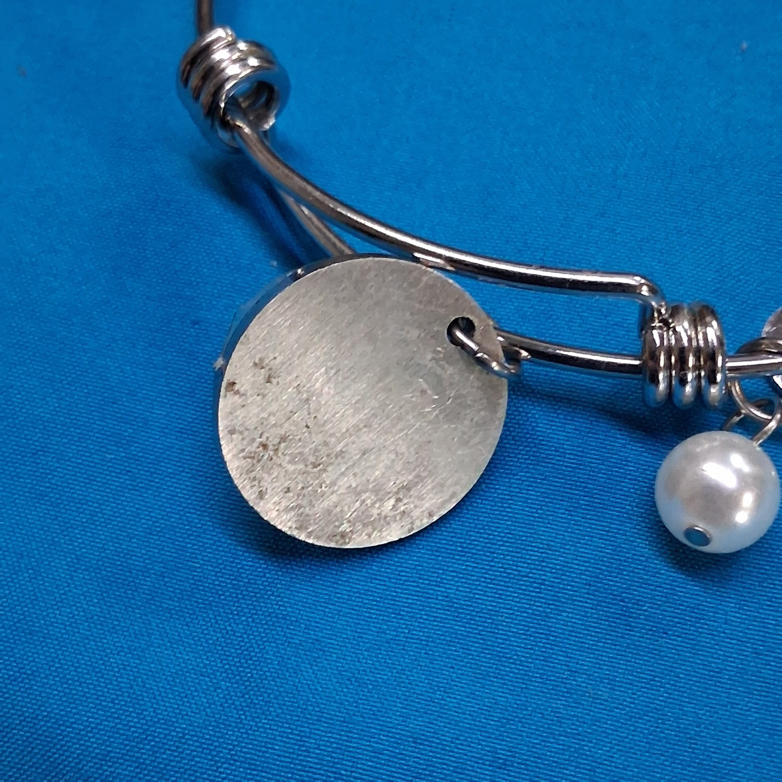 Vintage Stainless Steel Mothers And Daughters Text Heart Charm Bangle Bracelet