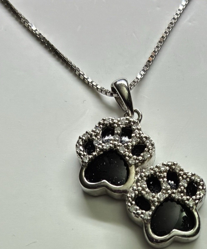 Kay Jewelers Black Onyx Diamond Paw Heart Charm Necklace Sterling Silver 18″