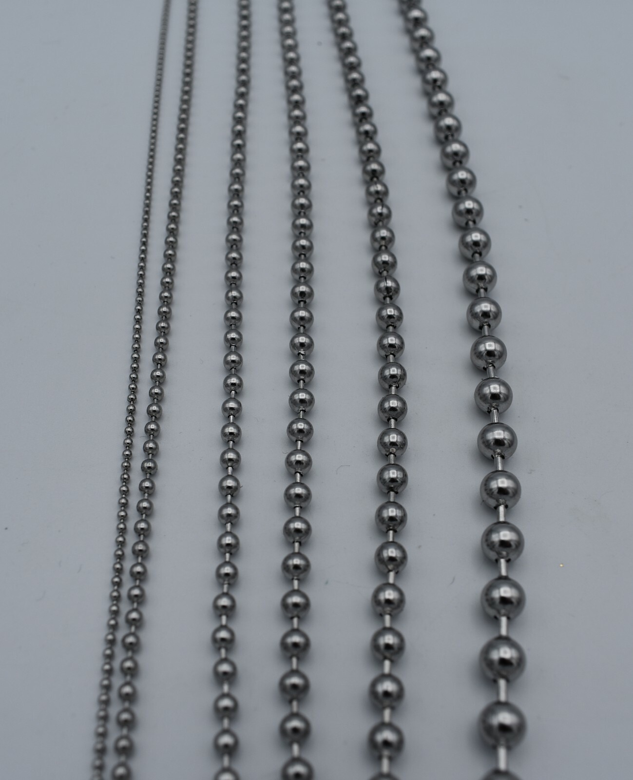 4.5mm STAINLESS STEEL SILVER BALL CHAIN FROM 16″-42″ WITH A MILITARY CLASP
