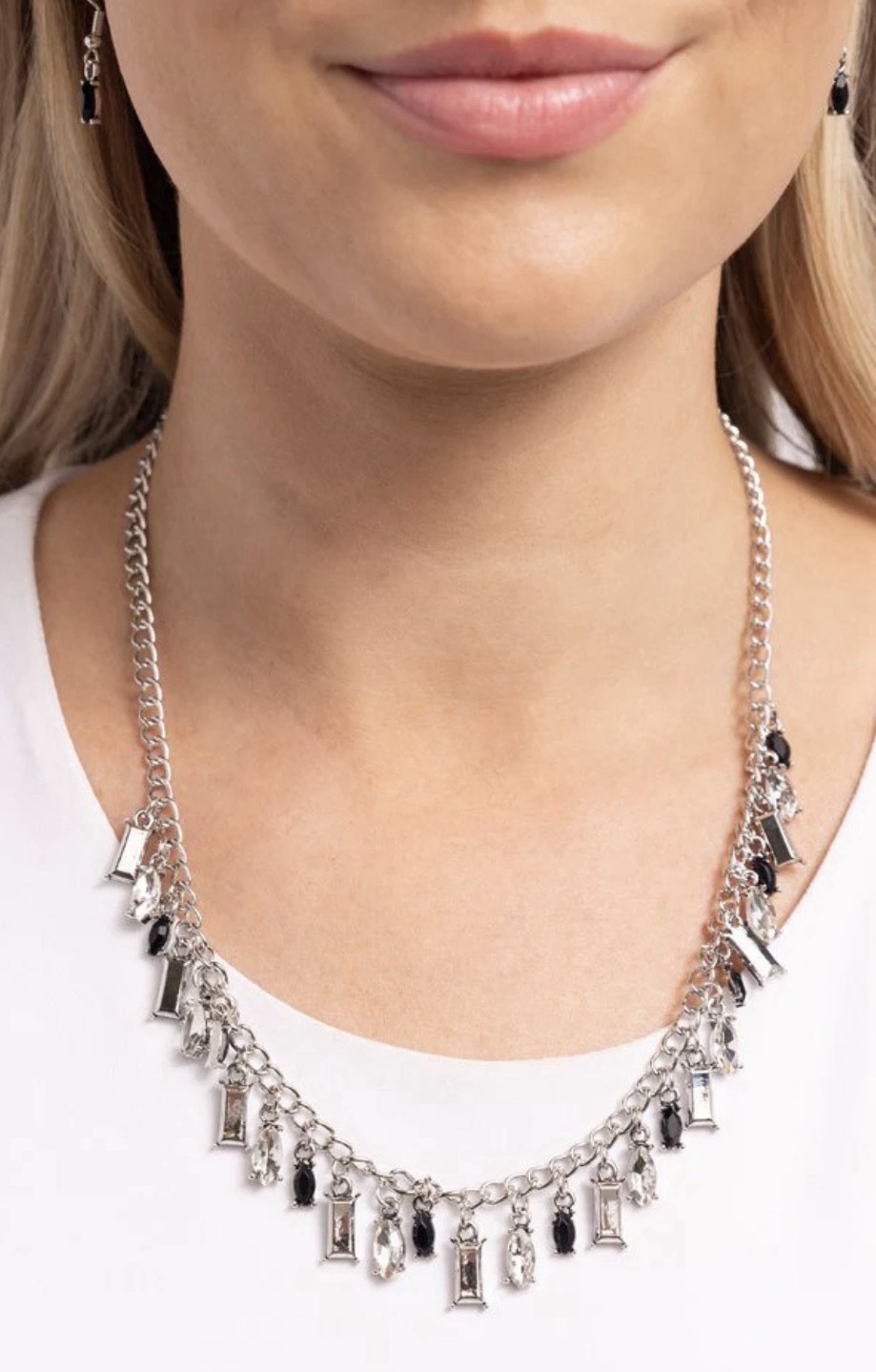 Paparazzi Dripping In Drama- Black Necklaces
