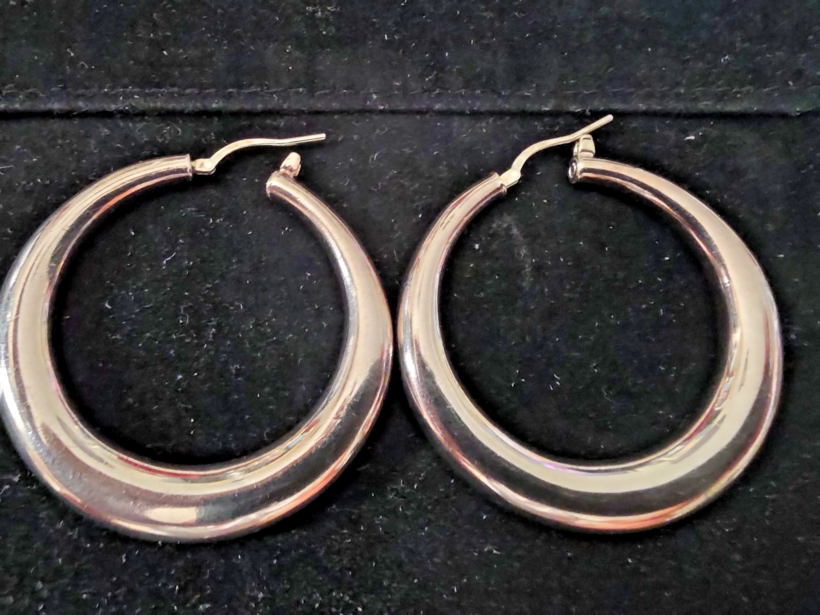 Vtg. Milor of Italy – Doom Hoops Earrings 950 SS 13g.- 45.mm / 1.8in wide Chucky