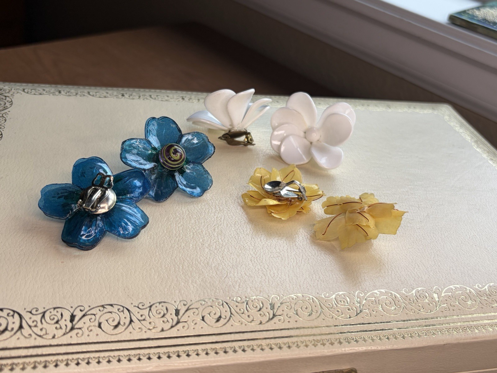 Vintage Multicolor Flower Clip-On Earrings Lot of 3 Pairs, Plastic/Resin/Shell