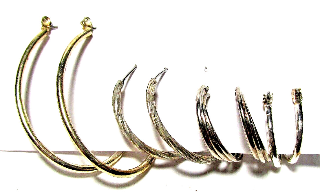 Lot of Women’s 8 Pair Silver Tone Vintage Hoop Stud Pierced Earrings – (#2788)