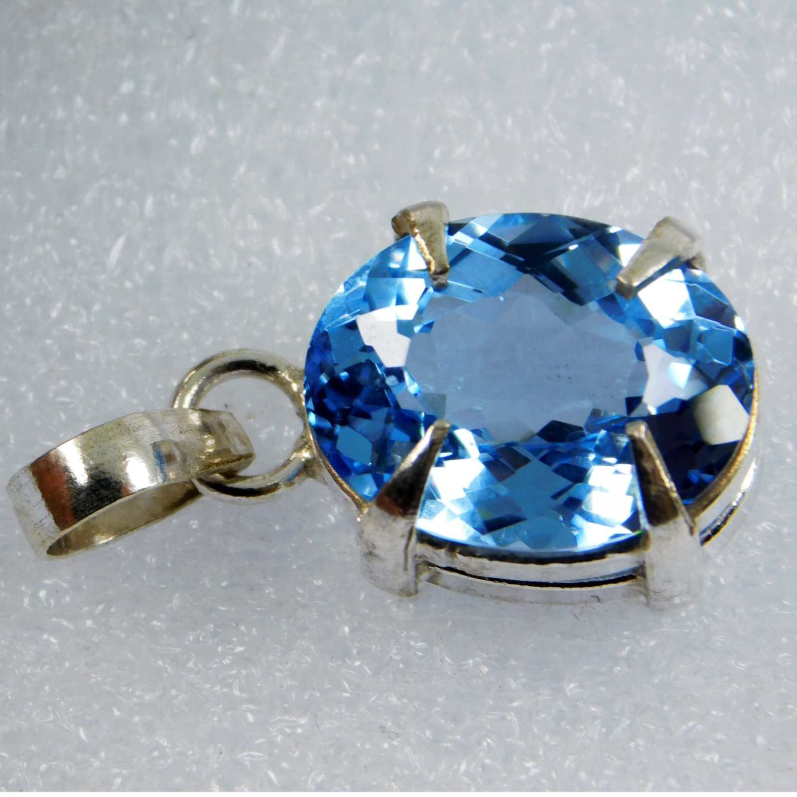 Natural 32.50 CT Certified Blue Sapphire Loose Gemstone Pendant 925 Solid Silver