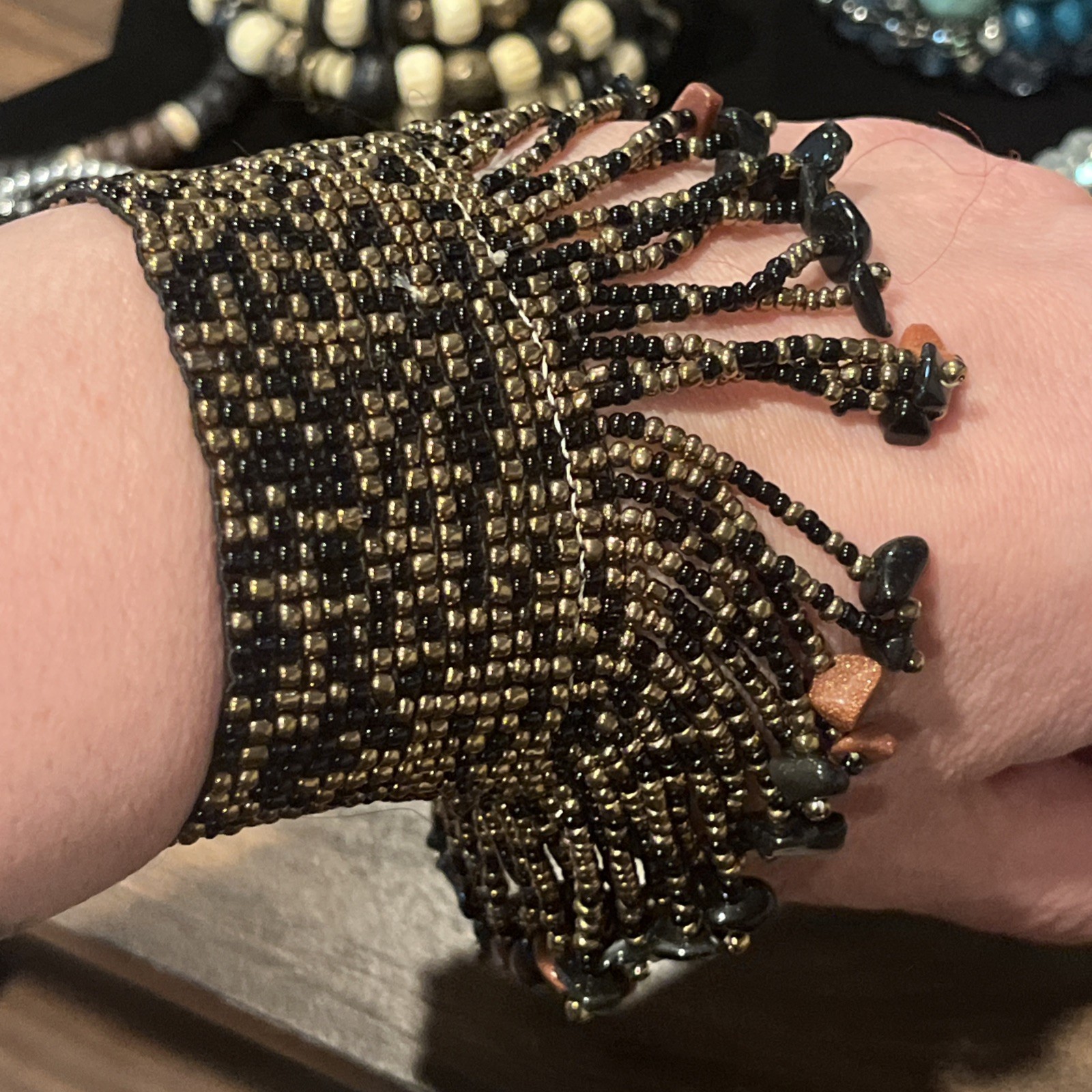 Women’s Beaded bracelets Lot 10 Piece Set Mixed Materials Multicolor Fashion
