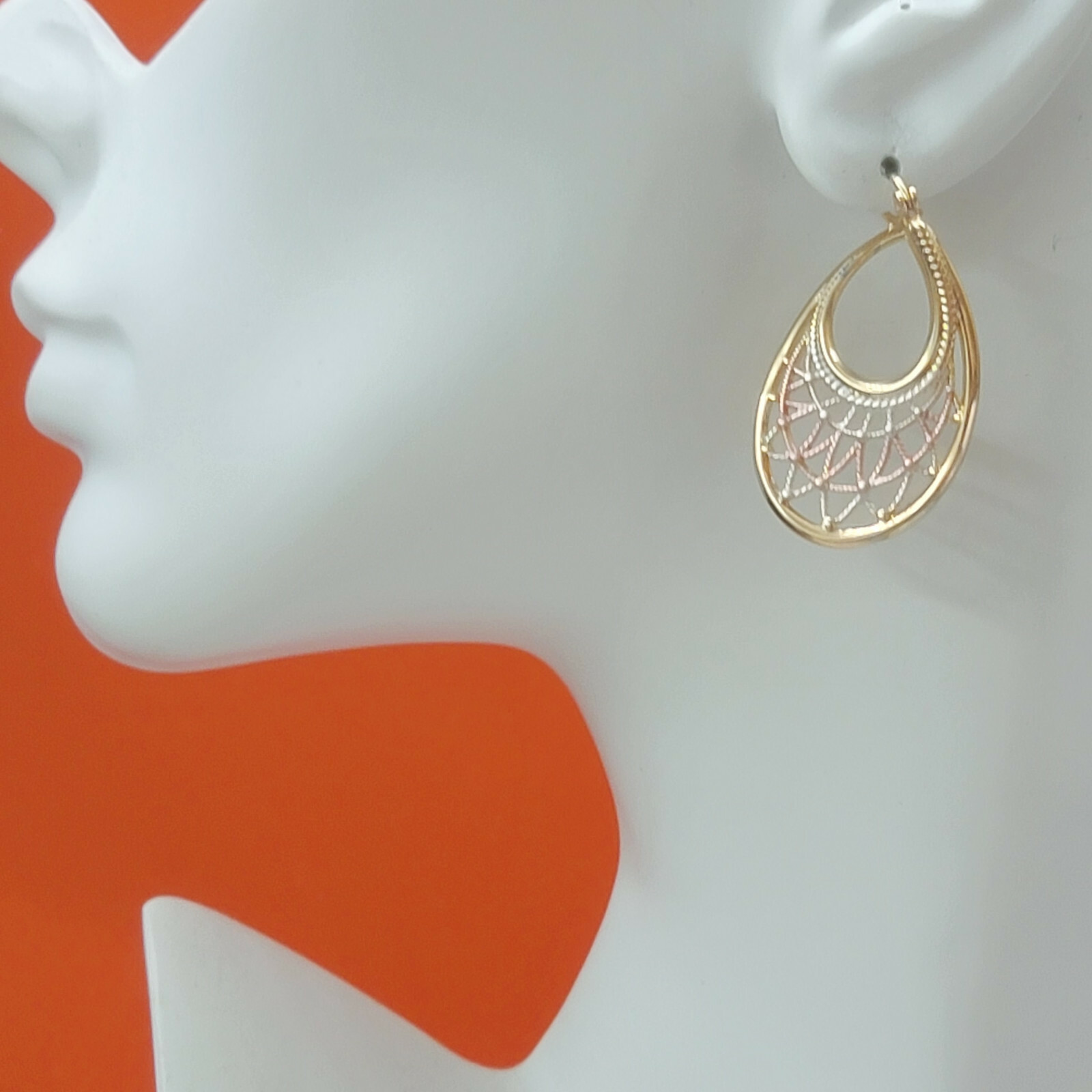Women Fashion Jewelry Multicolor Gold Plated Chandelier Earrings. Oro laminado