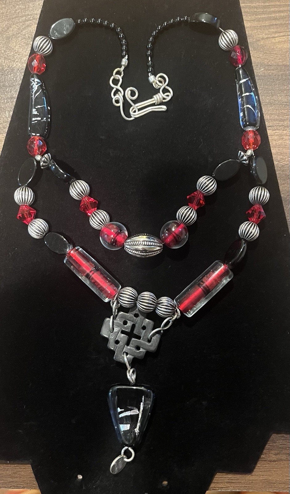 925 Sterling Silver Barbie Koncher necklace Red Black Murano Glass Layered Vtg