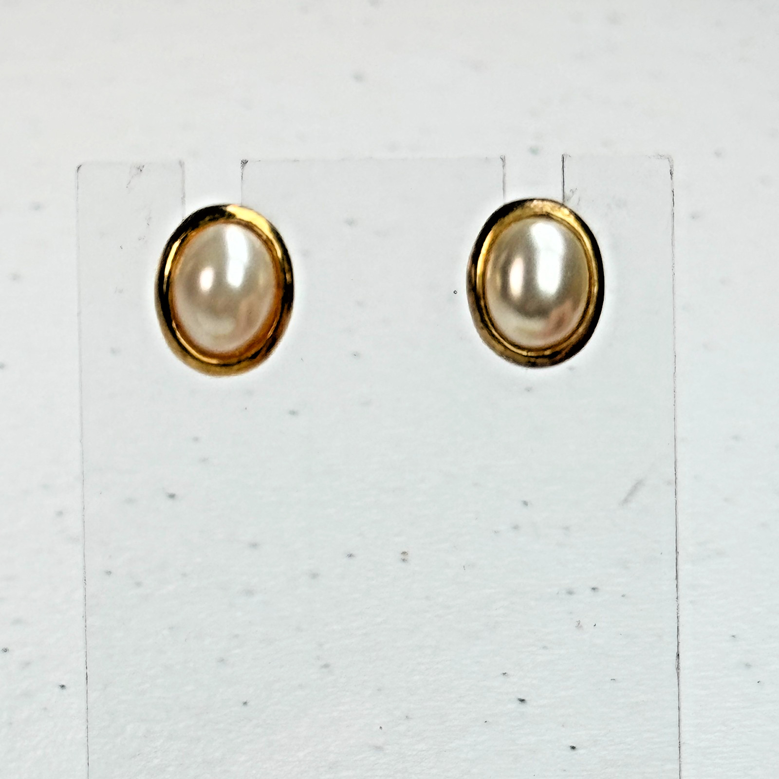 Vintage Pierced Earrings Gold Tone Faux Pearl Oval Classic Elegant Stud