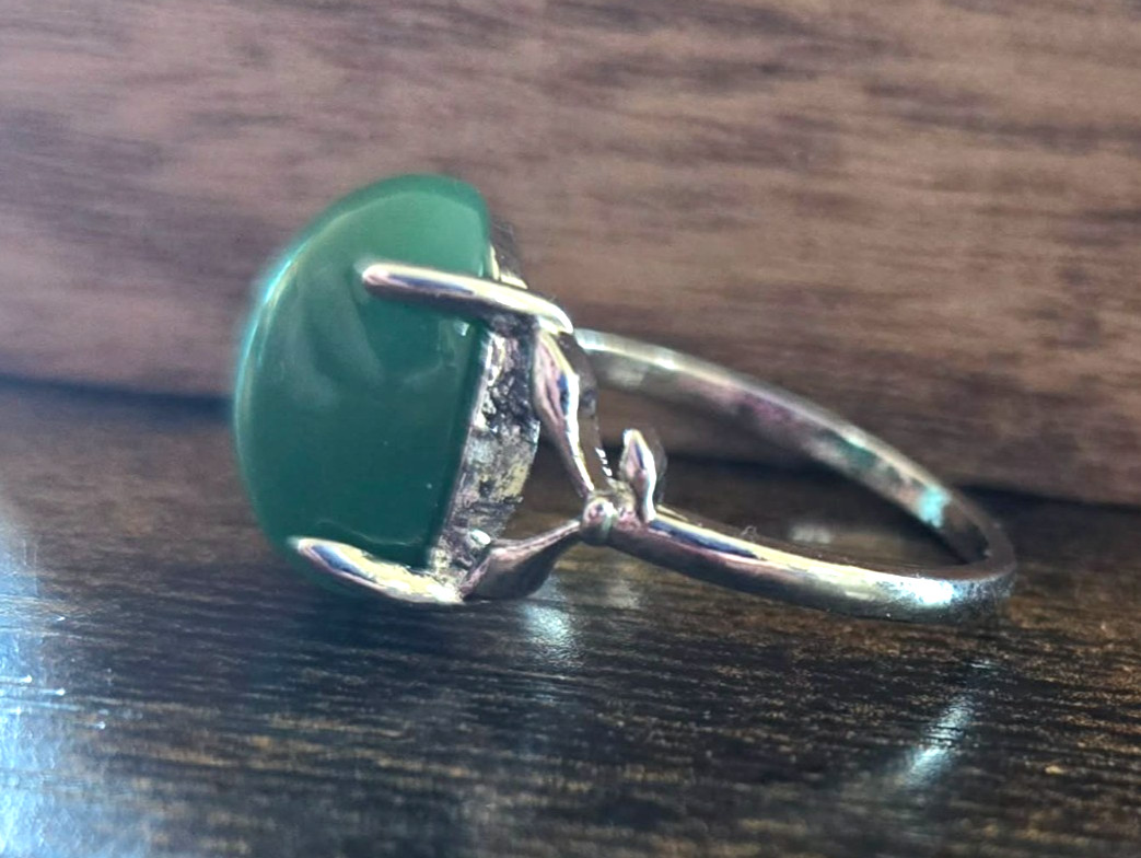 Jade Ring Acrylic Simulated Size 7.5 Next Day Shipping