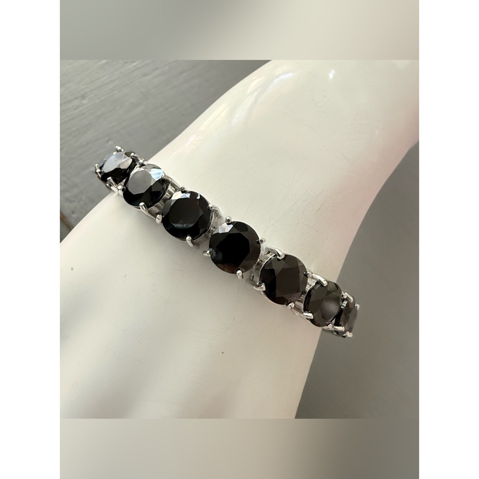 925 Sterling Silver Black Spinal Tennis Bracelet