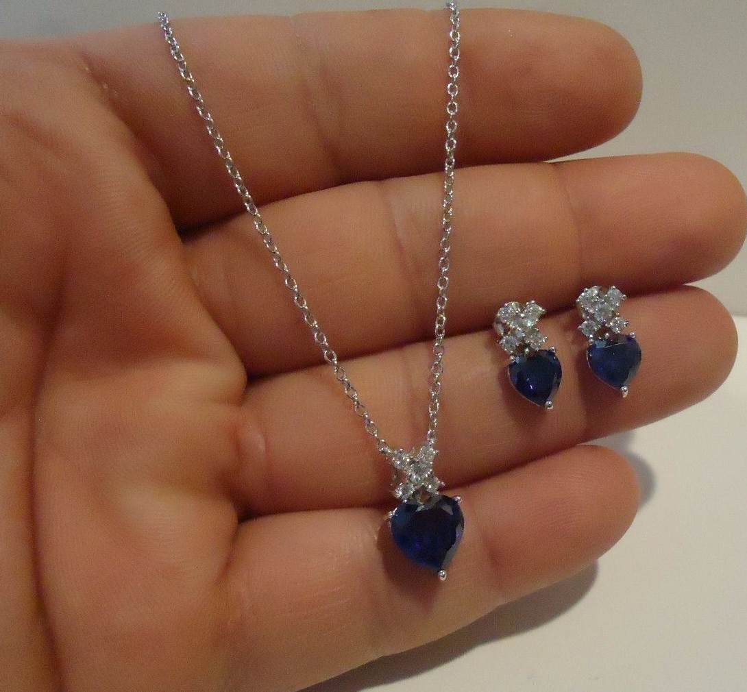 SILVER HEART NECKLACE PENDANT & EARRING SET LAB SIMULATED DIAMOND & TANZANITE
