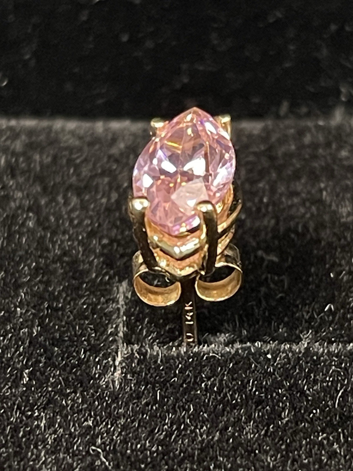 14k yellow gold Pink marquise stone