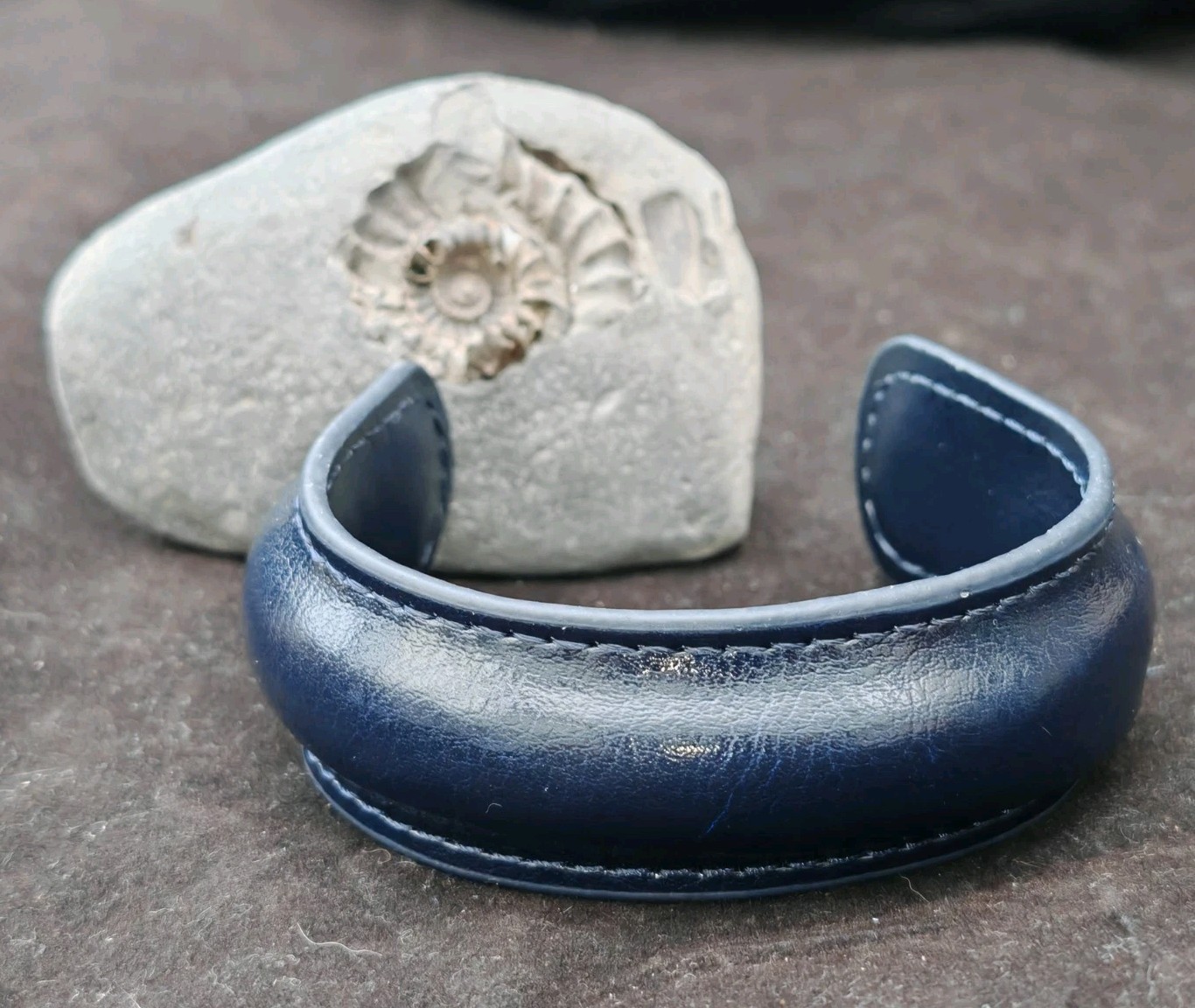 Designer style smart chic stitched padded leather torque cuff bangle bracelet