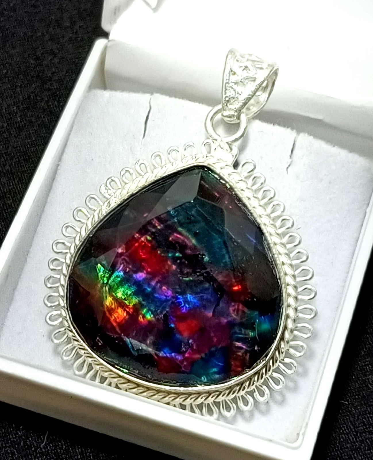 72.15 Ct Natural Ammolite Doublet Certified Gemstone Pendant With Sliver Chain