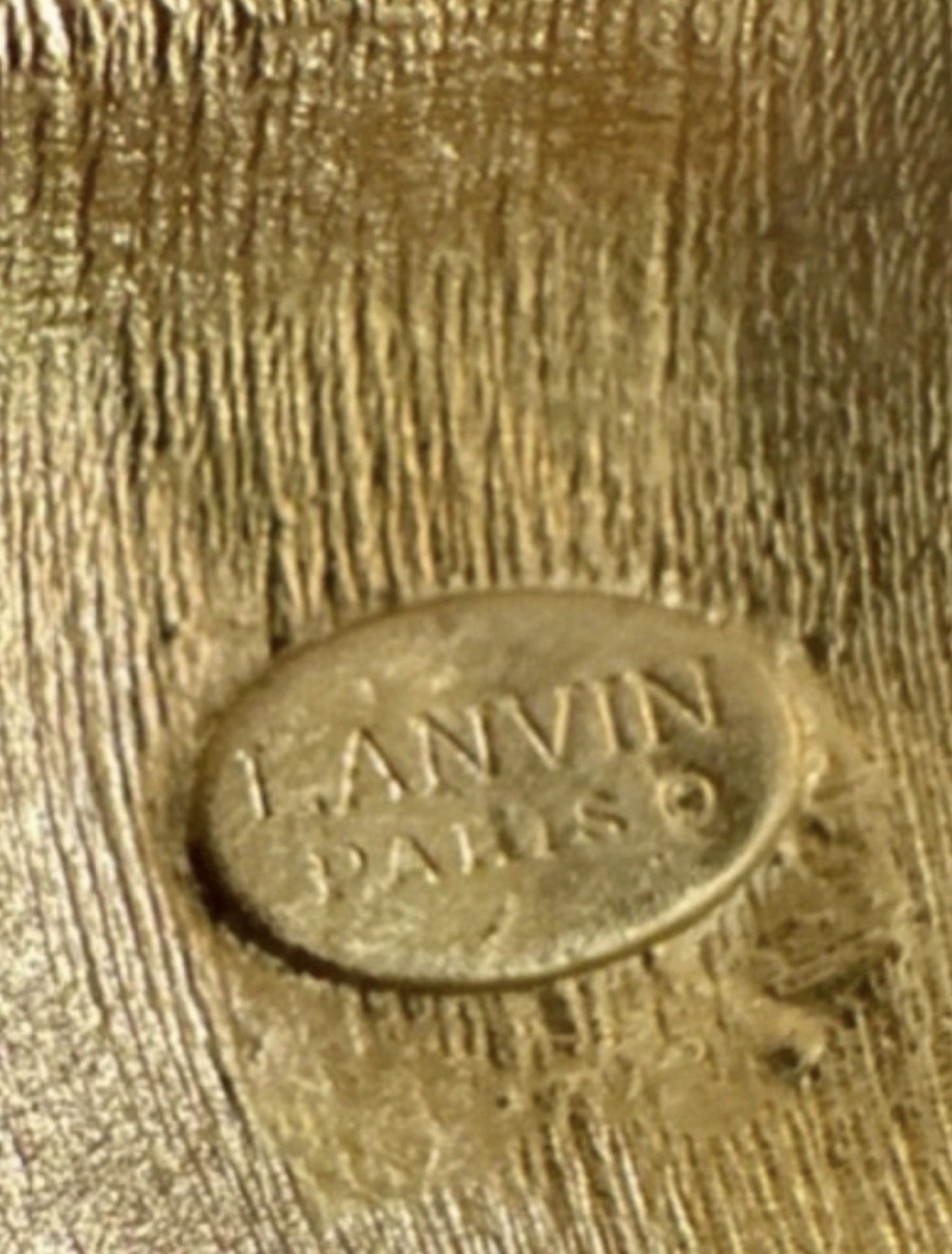 LANVIN Paris Signed Gold Tone Teardrop Pendant Charm Bar Link Necklace