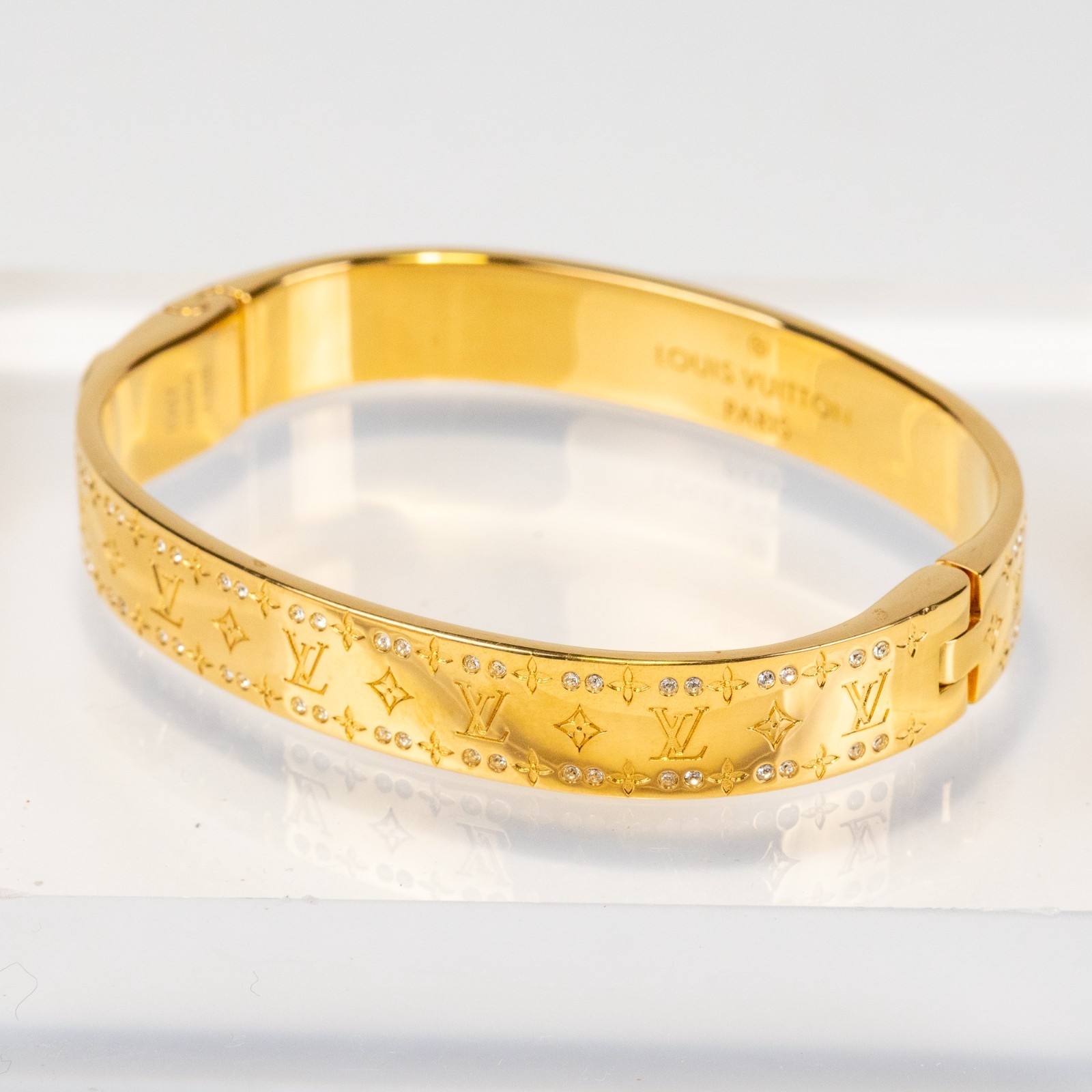 Louis Vuitton Nanogram Strass Bangle Bracelet M64860 Gold Tone Size S LV Auth