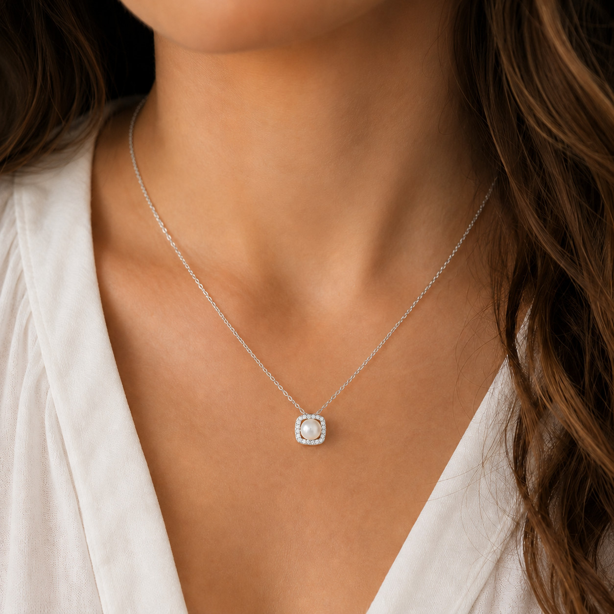 925 Sterling Silver Pearl Halo Necklace Natural Freshwater Pearl 18″
