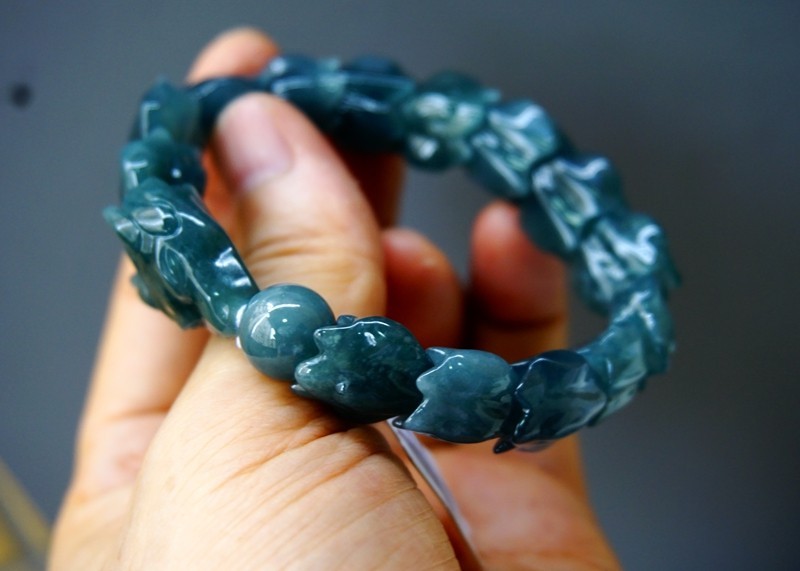 Certified Natural Grade A Jade Jadeite Dragon Bone Beaded Bracelet 7.5” 2203