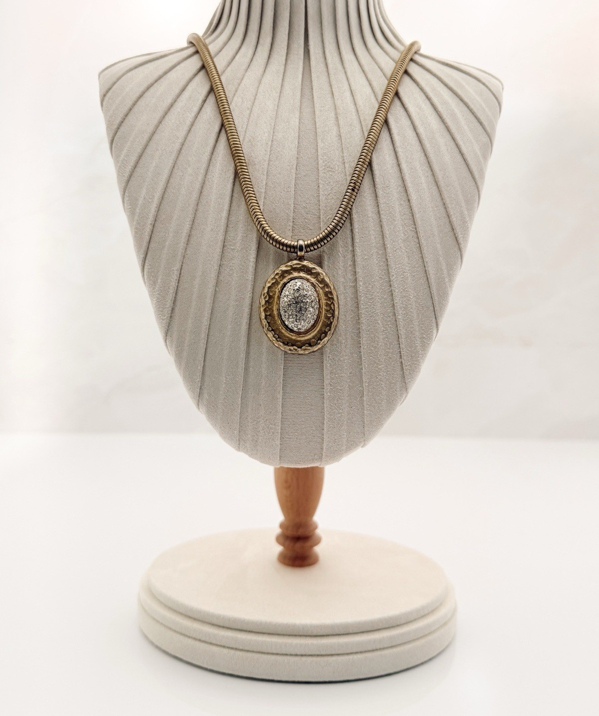 Vintage Gold Tone Double Chain Pendant Necklace w/ Round Silver Stone