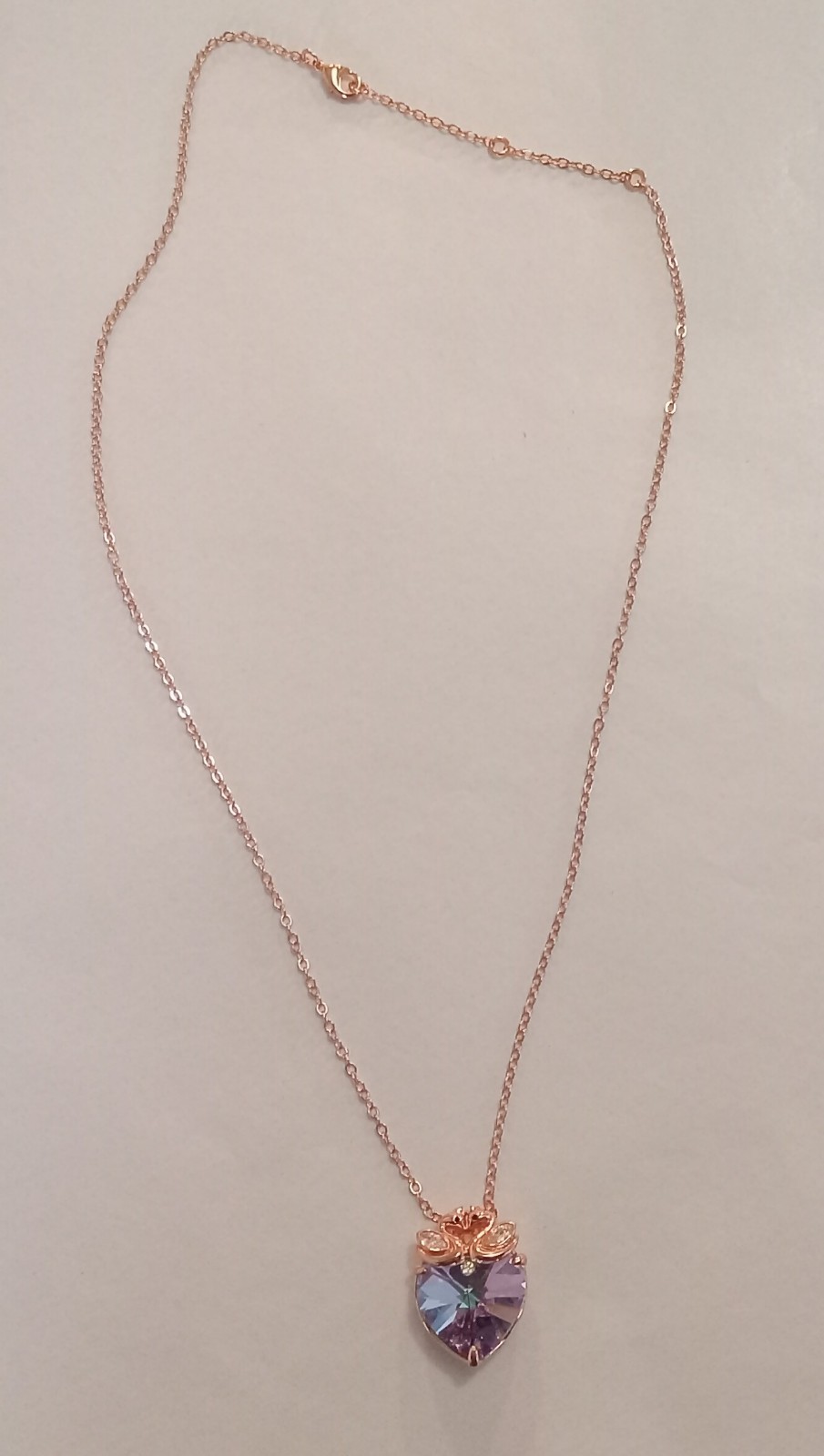 Puple Heart With Swans Necklace