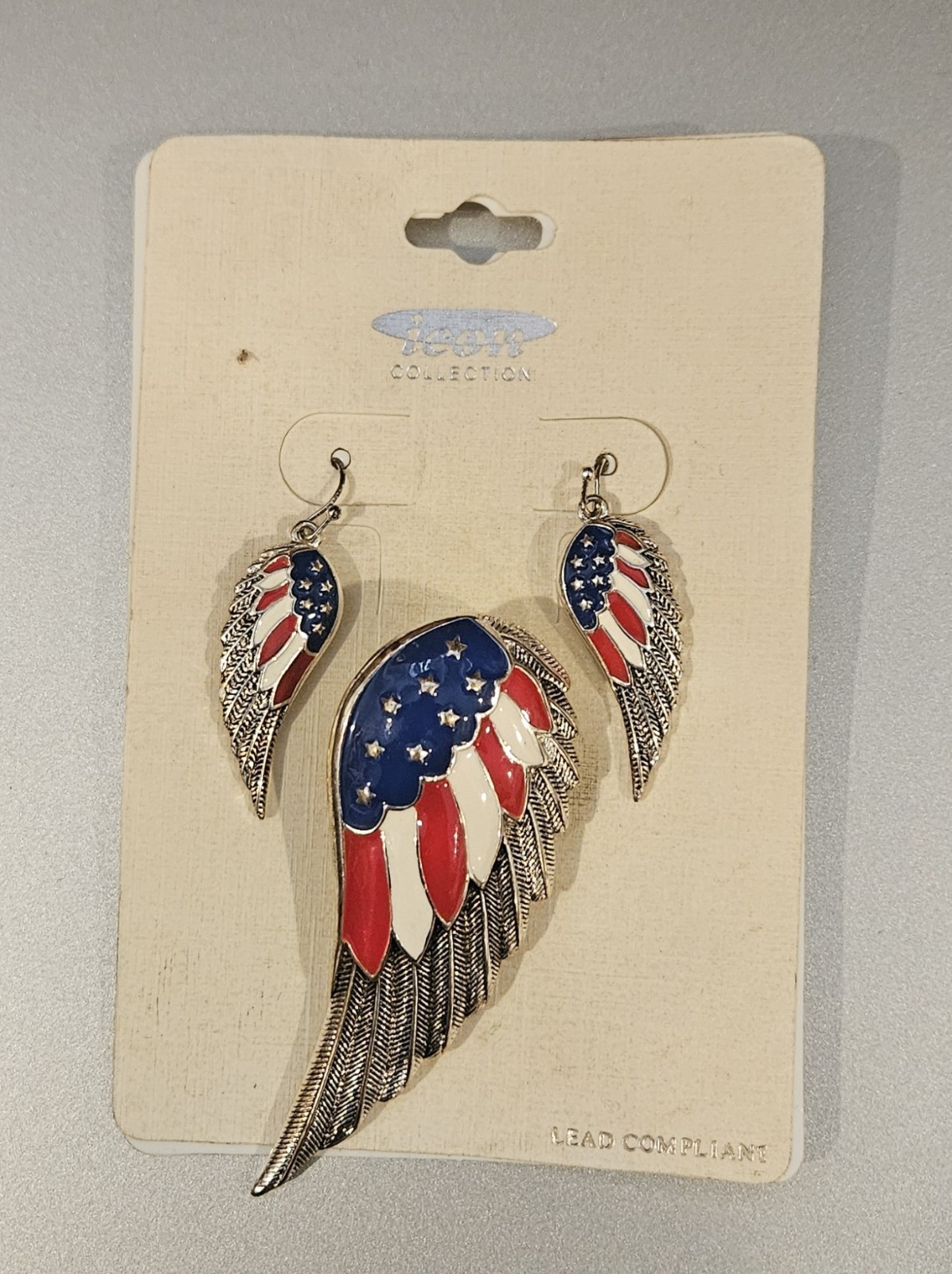 Unique USA Patriotic Pendant (Brooch Pin) and Earrings Fourth Of July