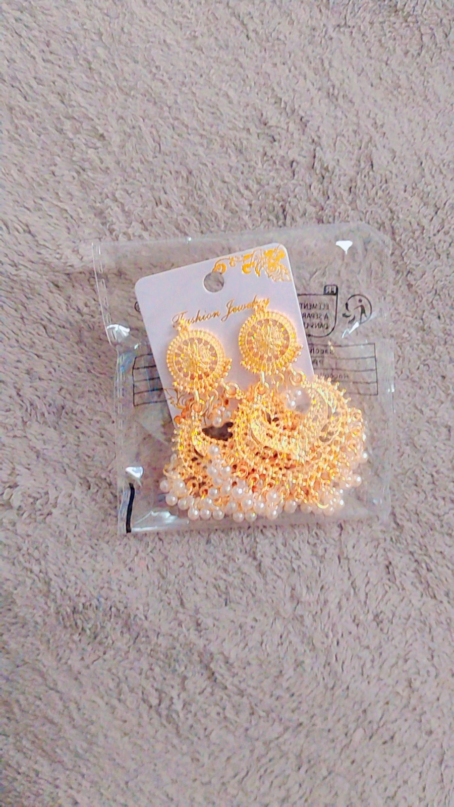 Gold Tone Chandelier Dangle Drop Earrings Simulated White Pearl Butterfly