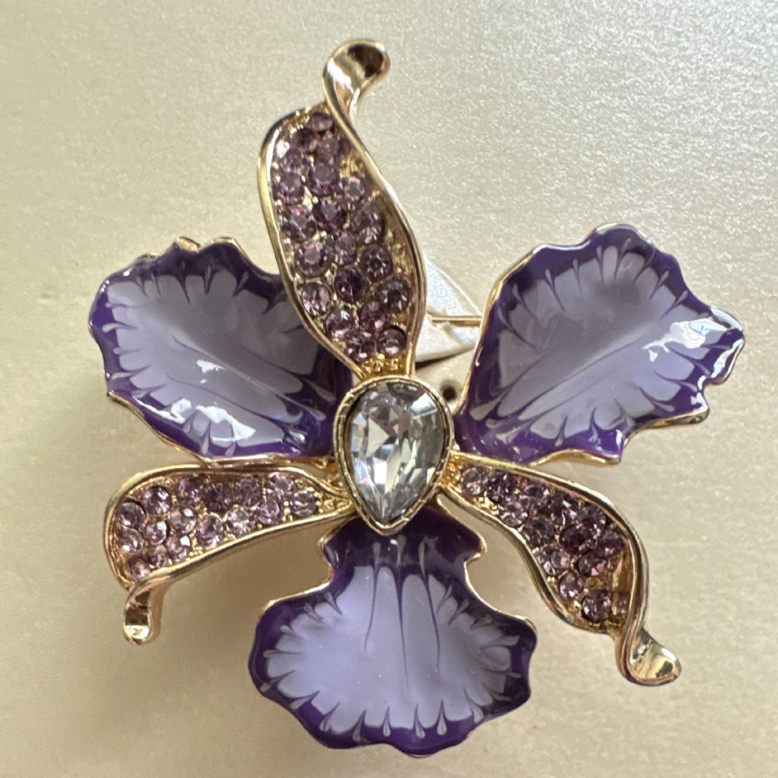 Anne Klein Signed Flower Brooch Pin Gold Plated Pavé Rhinestone Purple Clear New