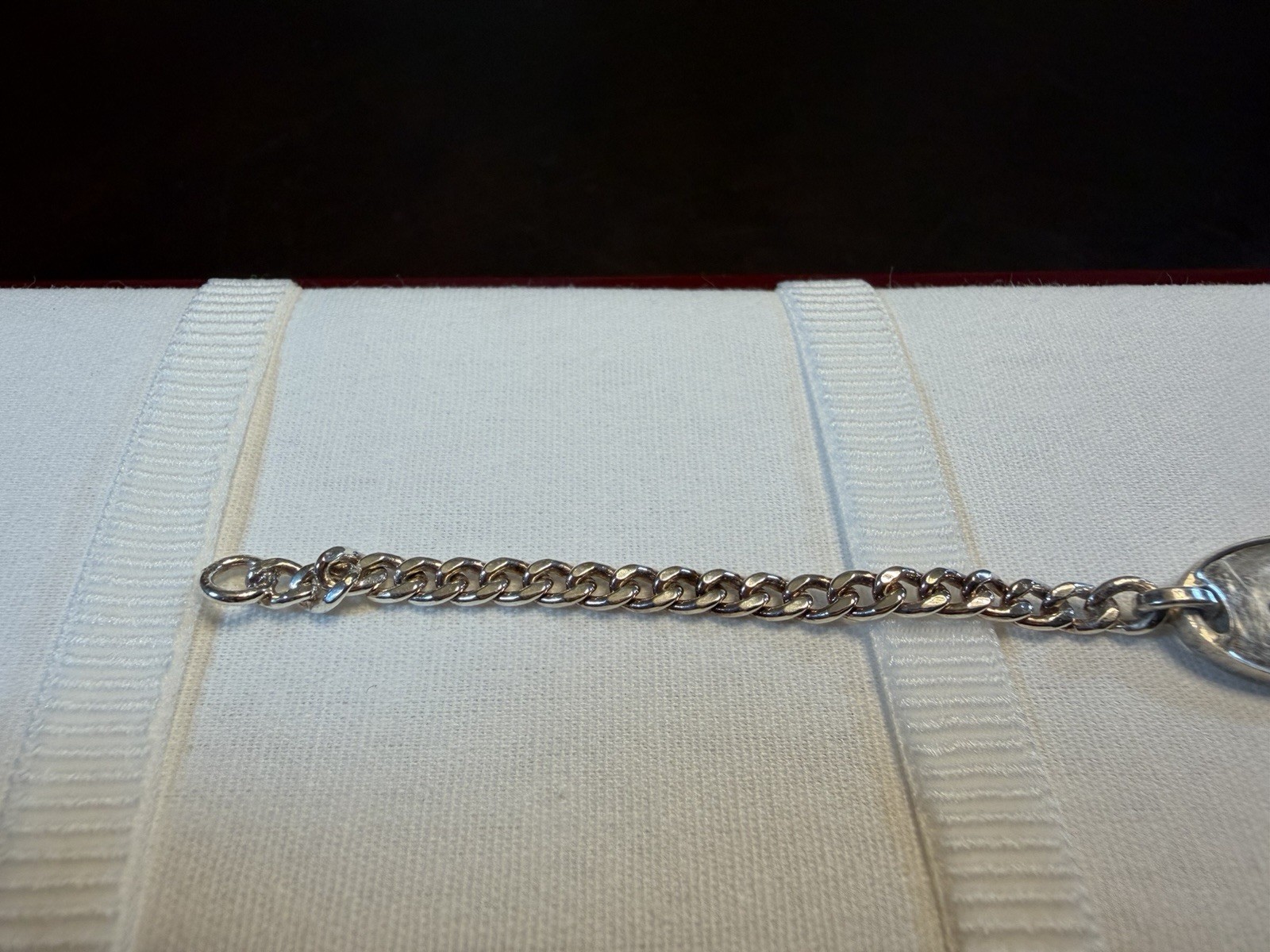 New Authentic Gucci Logo Silver 925 Bracelet 6 Inches