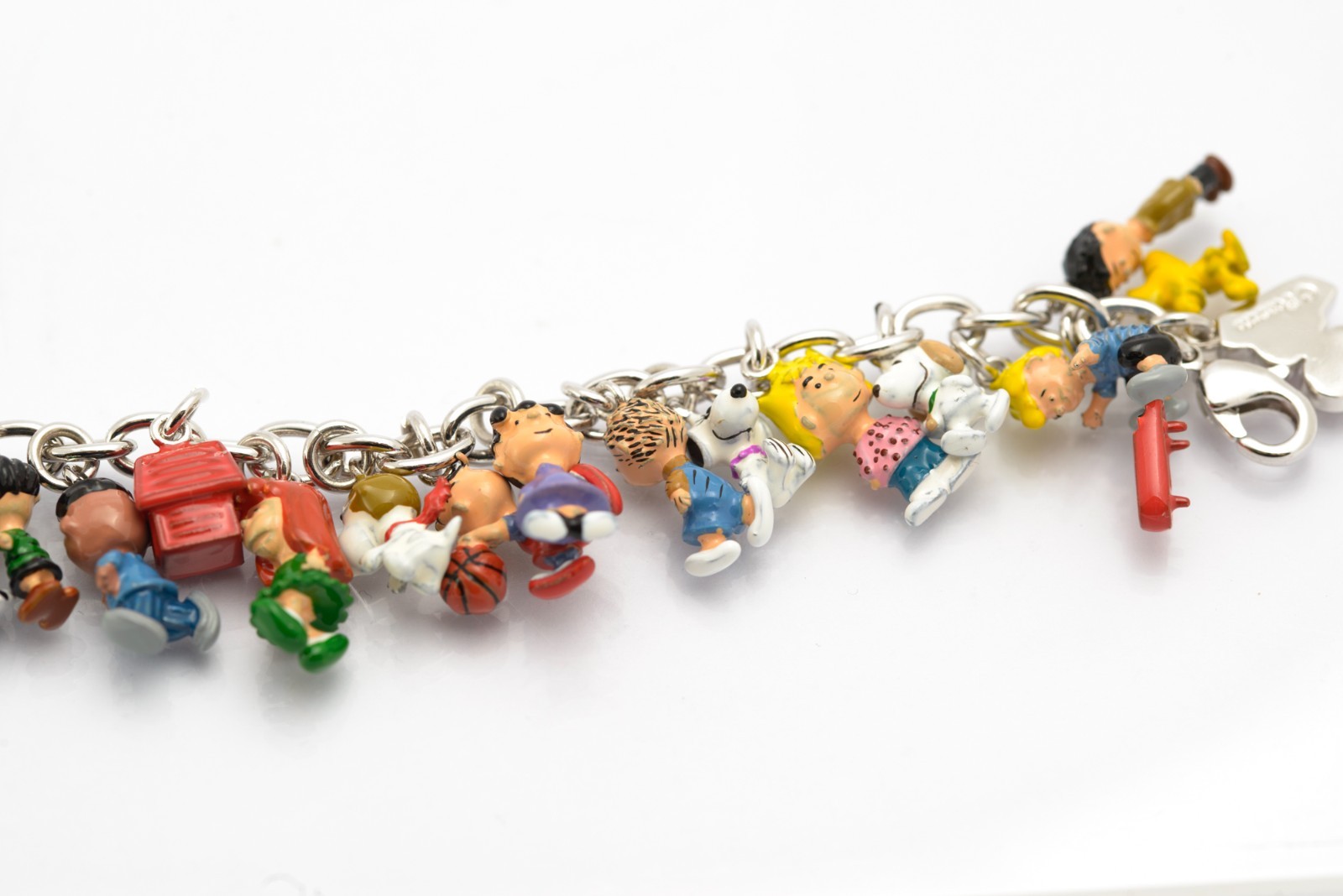 The Ultimate Peanuts Charm Bracelet Bradford Exchange Exclusive 30 Charms