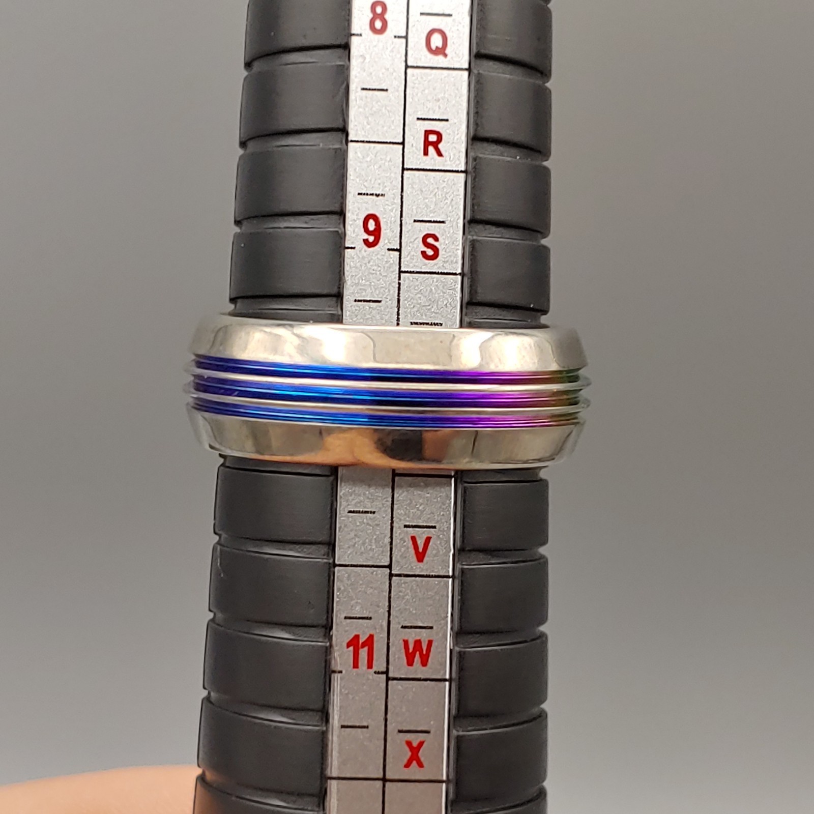 Titanium Rainbow Ring size 10 weighs 5.1g band 8mm