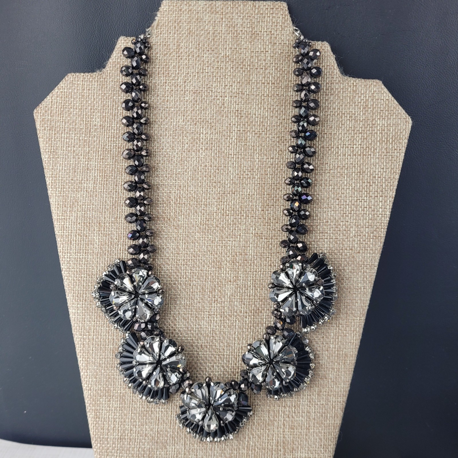 Black Charcoal Gray Silver Tone Beaded Floral Statement Necklace 20″