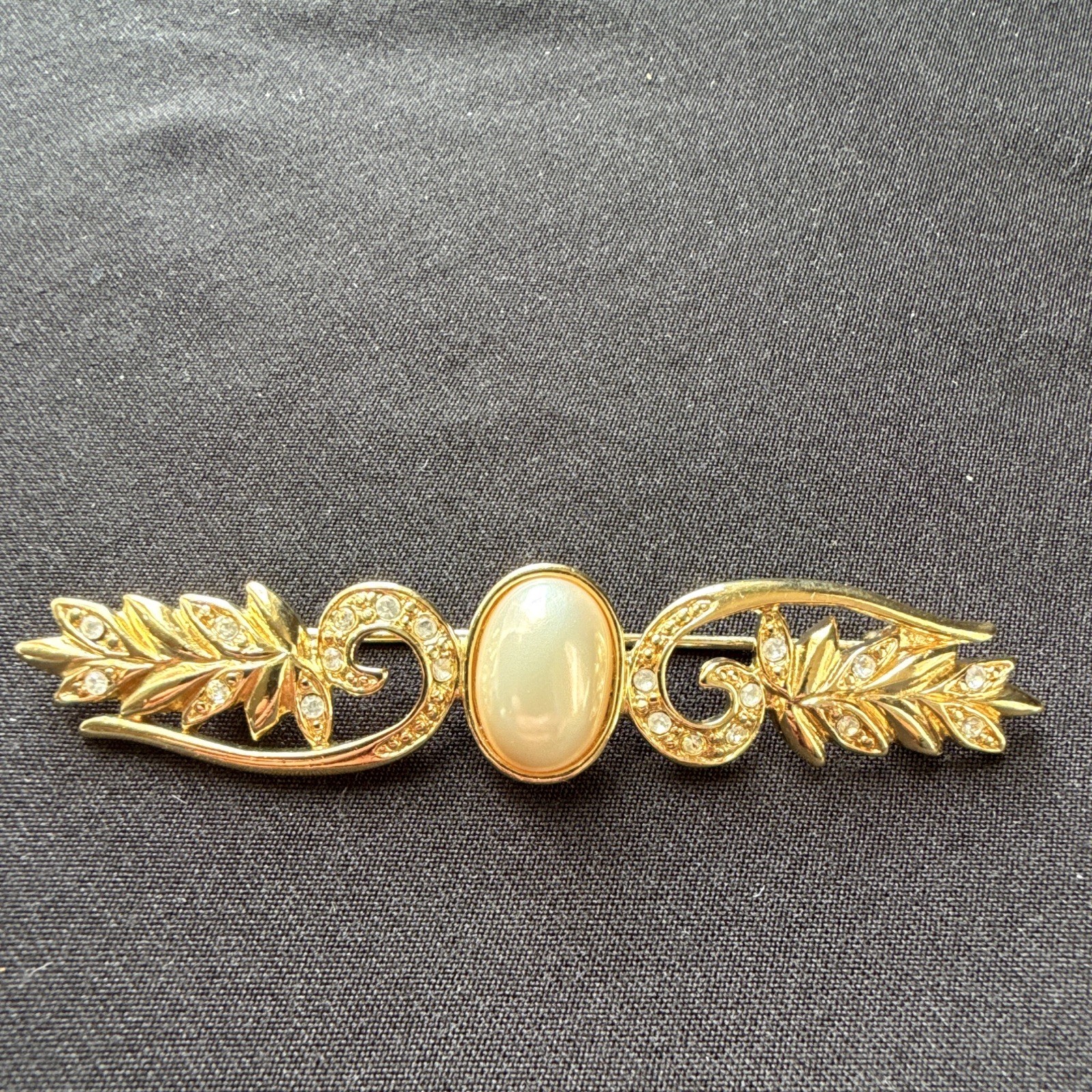 Vintage Trifari Signed Gold Tone Leaf Scroll Bar Brooch Pin Oval White Cabochon