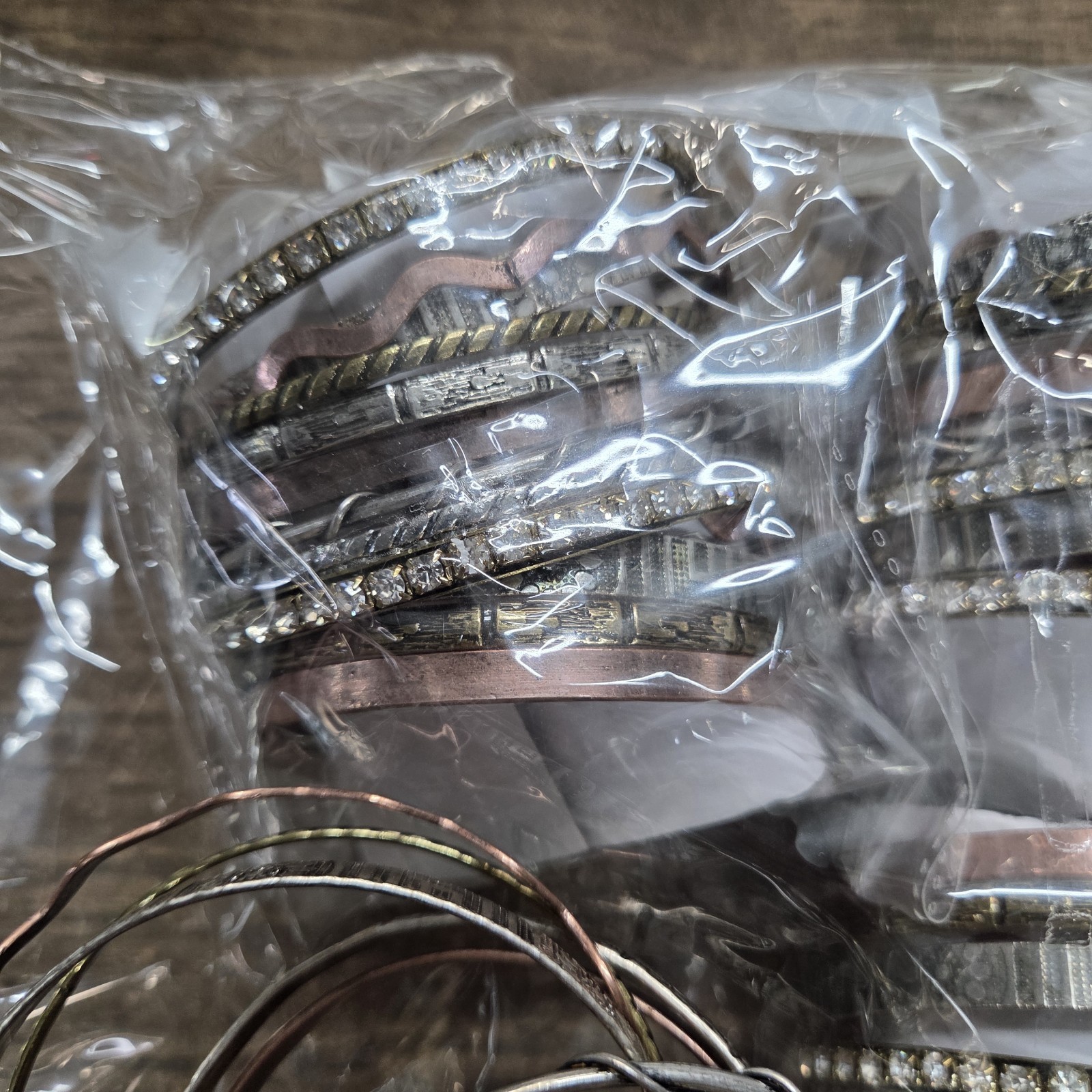 Set of 16ct Copper Stainless-Silvr Tone Ast Stackable Bangle Bracelets Lot Of 6!