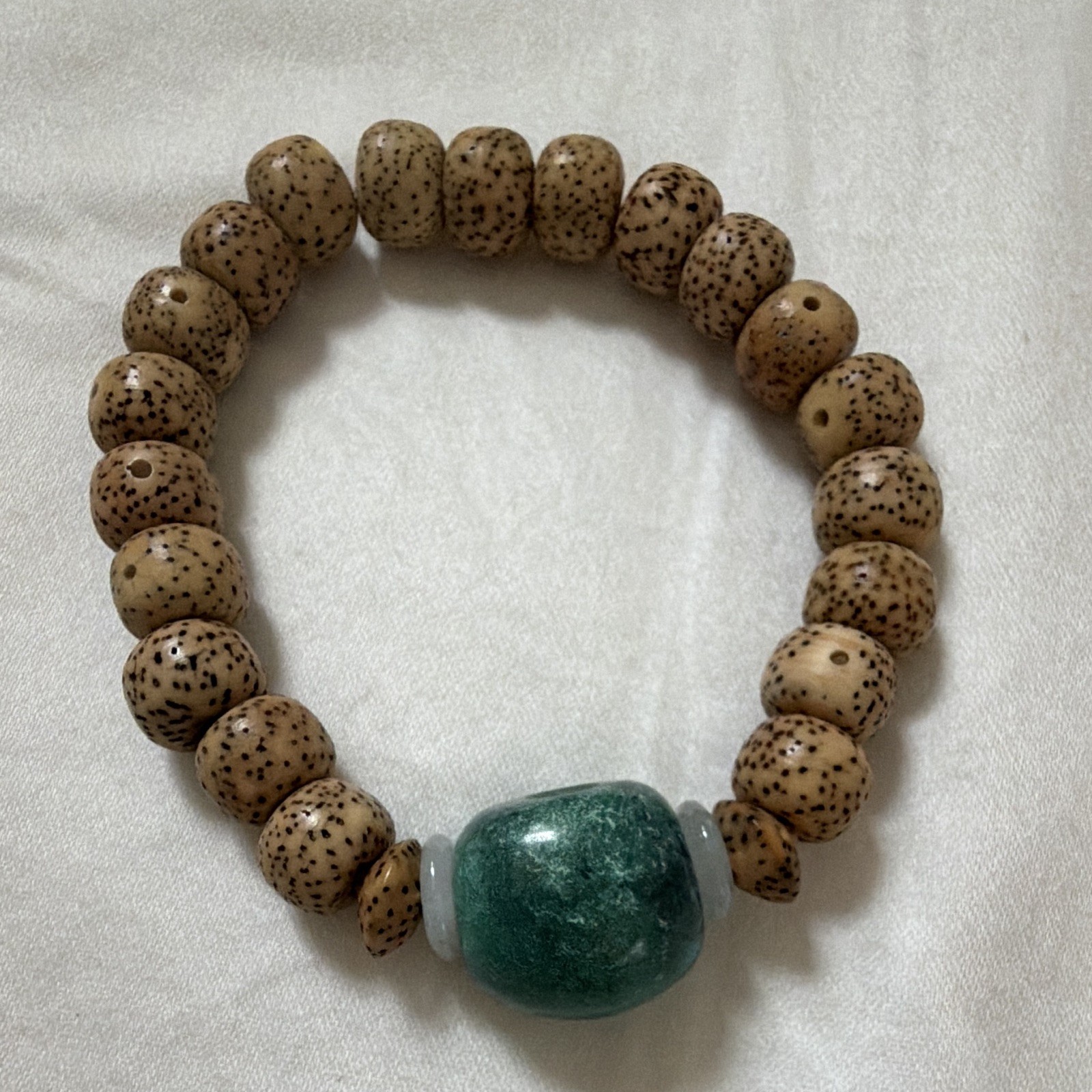 NaturalTurquoise and Bodhi seed Beaded Stretch Bracelet, Round Wood & Sizable