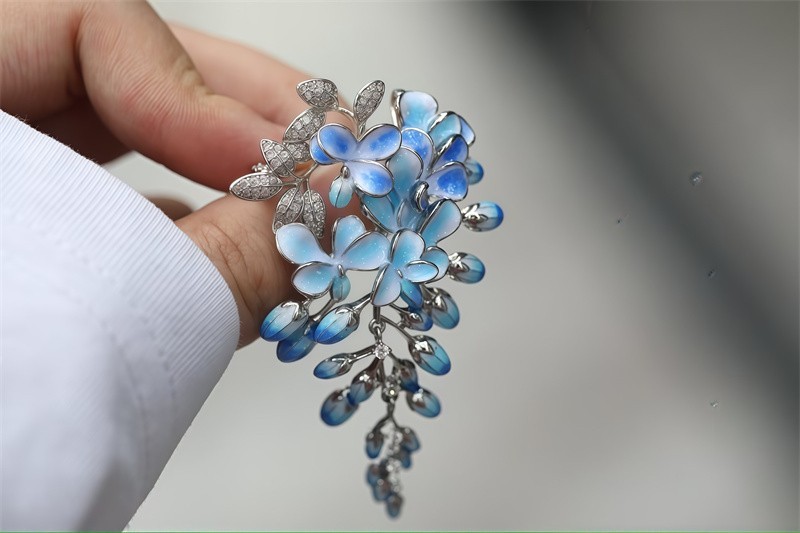 Enamel Color Design Wisteria Flower Brooch, High Quality Flower Brooch 6.6CMX4CM