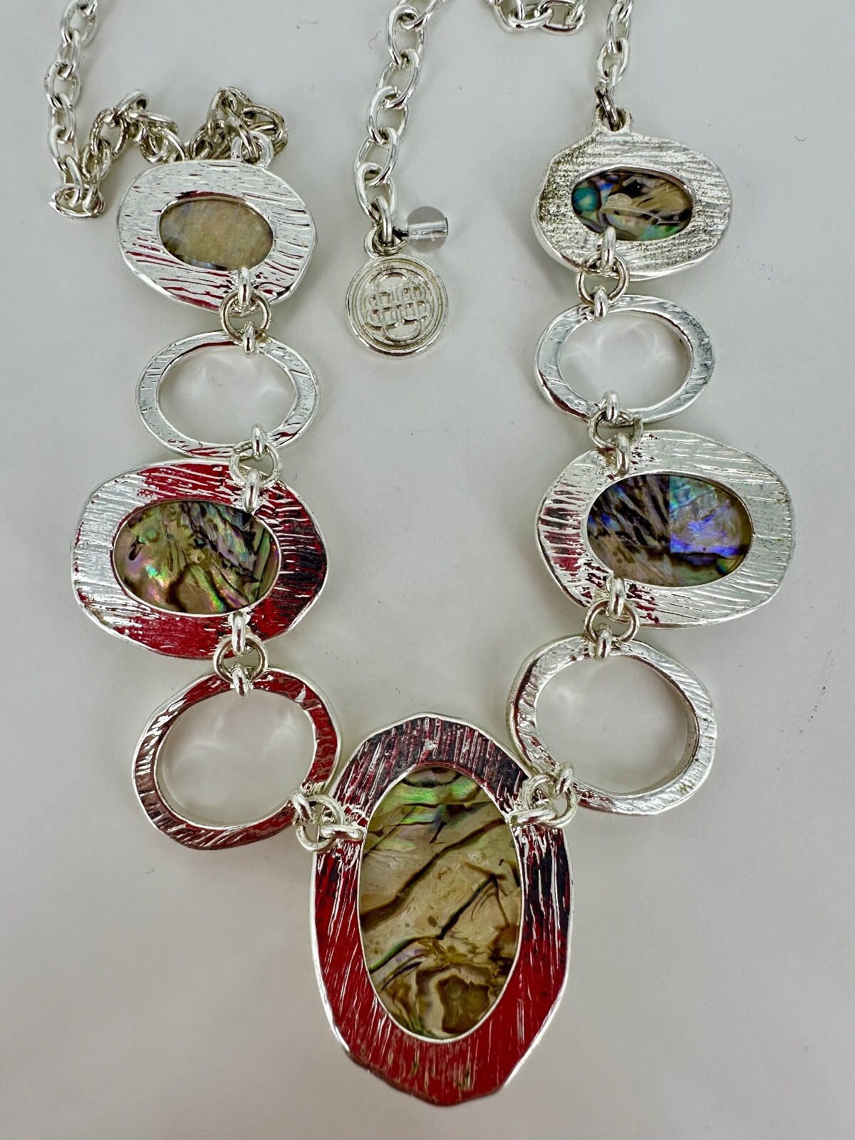 Bill Blass Silver Large Oval Link Faceted Acrylic Covered Abalone Shell Necklace