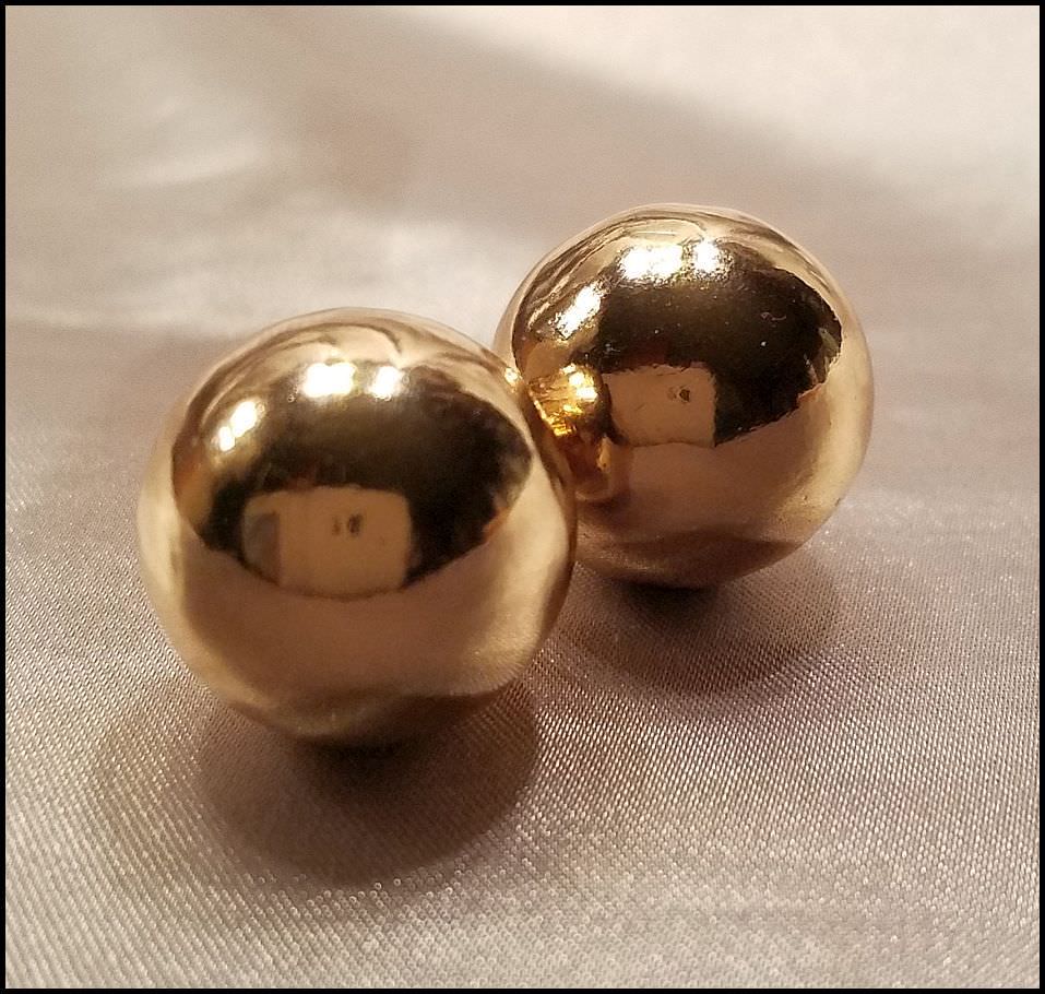 CLASSIC GOLD BALL LARGE 20 MM STUD EARRINGS NEW USA SELLER