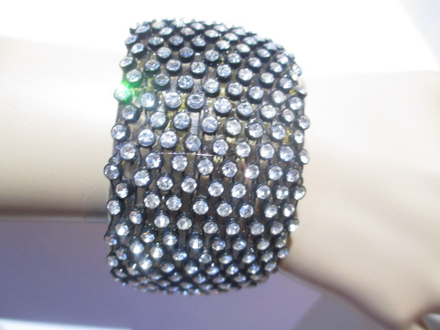 DOUBLE WIDE PLASTIC CLEAR BANGLE COVERED IN RHINESTONES FANCY CLUB FASHION 2 5/8