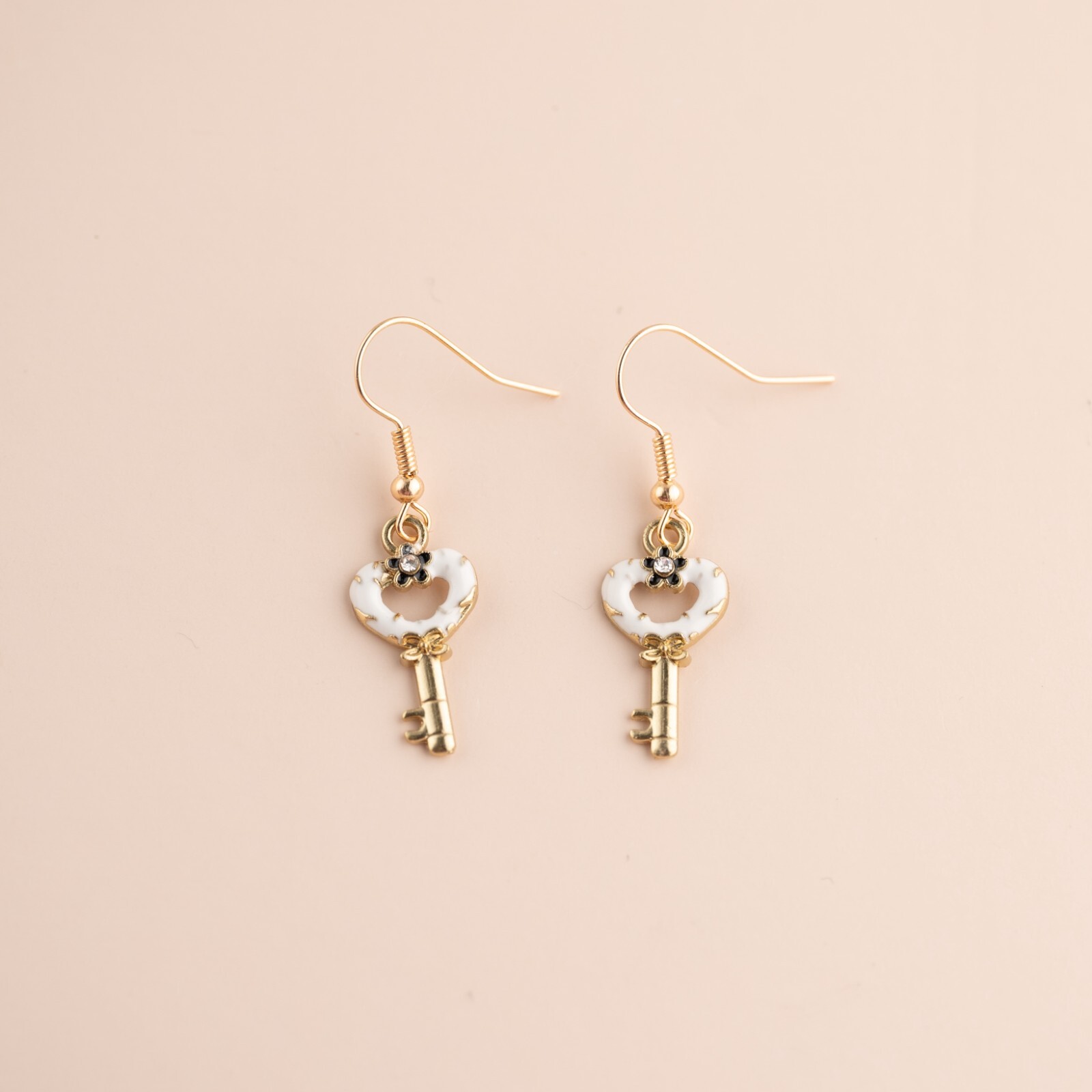 Cute Tiny White Heart Key Small Barbie Hook Dangle Drop Earrings