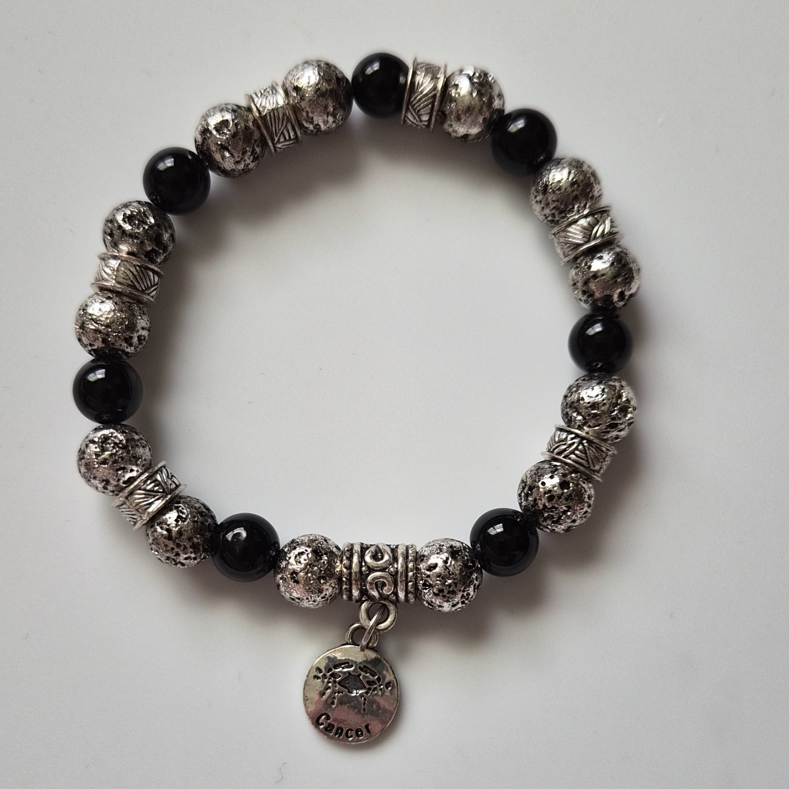 Lot of 3 Silver Tone Black/White Beaded Stretch Bracelets w/Cancer Zodiac Charm