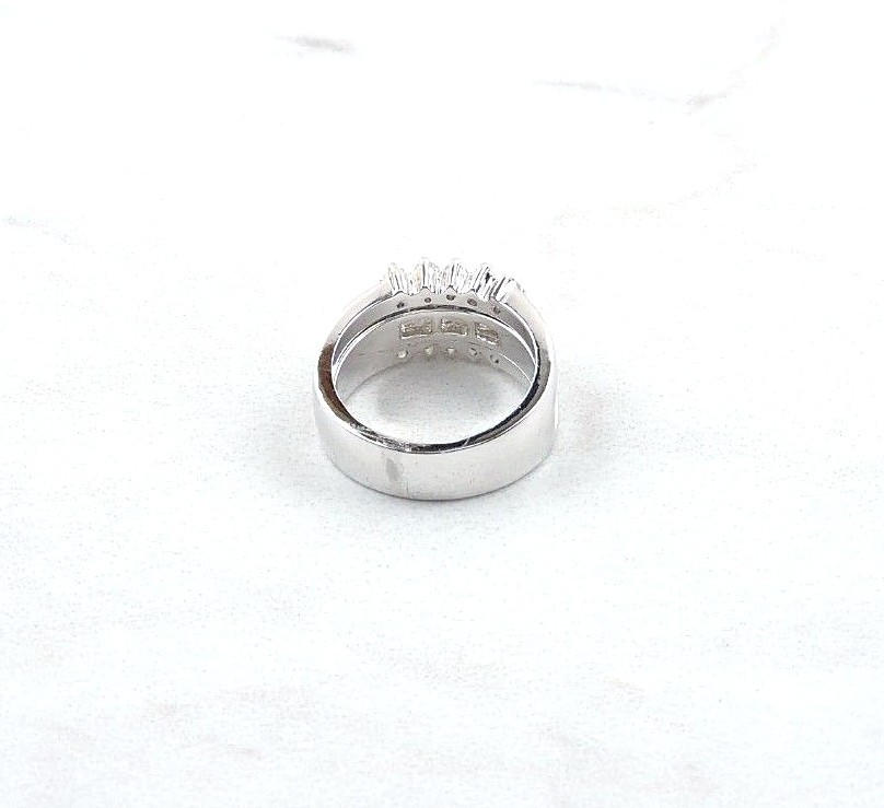 Sterling Silver 1.62 cttw Round And Radiant Cut Cubic Zirconia 2 Pc Ring Set