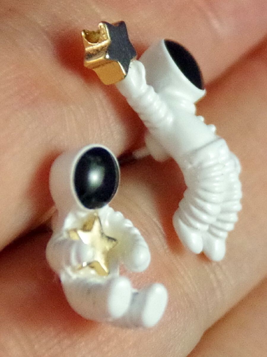 Cute! NEW BETSEY JOHNSON ASYMMETRICAL 3D NASA ASTRONAUT SPACEMAN STARS EARRINGS