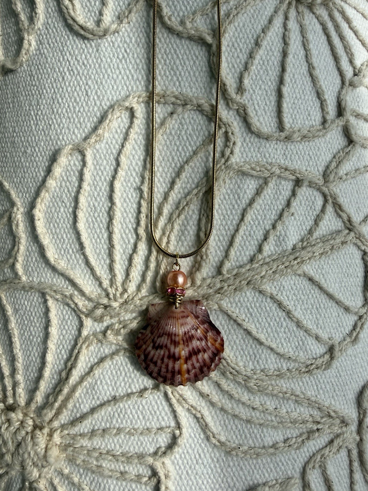 Ocean Treasures Scallop Shell Pendant Necklace Pearl Accent Gold Snake Chain